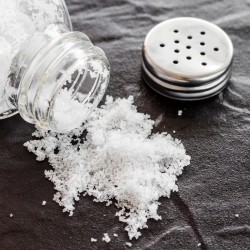 Sól kamienna drobna Kłodawska spożywcza 1kg WIADERKO