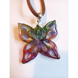 Naszyjnik z żywicy...