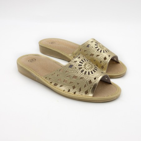 Wygodne Skórzane Pantofle Kapcie Rozmiar 39 EU