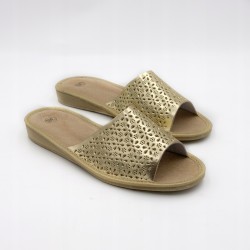 Wygodne Skórzane Pantofle...