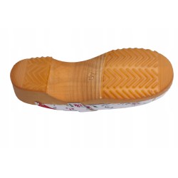 Chodaki drewniaki skórzane obuwie medyczne Clogers