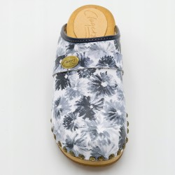 Chodaki drewniaki skórzane obuwie medyczne Clogers